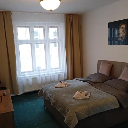 Bed and Breakfast Demaris à Třebíč Extérieur photo